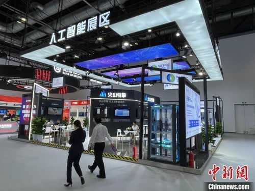 2023全球數(shù)字經(jīng)濟(jì)大會(huì)精品主題展 數(shù)說(shuō)科技如何重塑生產(chǎn)生活，金碩傳媒引領(lǐng)行業(yè)新視野